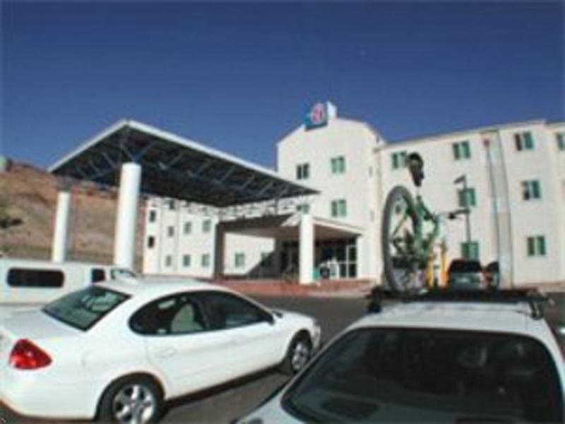 Wolfe'S Hotel Moab Exterior photo